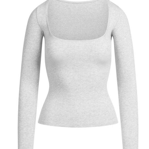 SKIMS SCOOP NECK LONG SLEEVE TOP - Picture 3 of 5